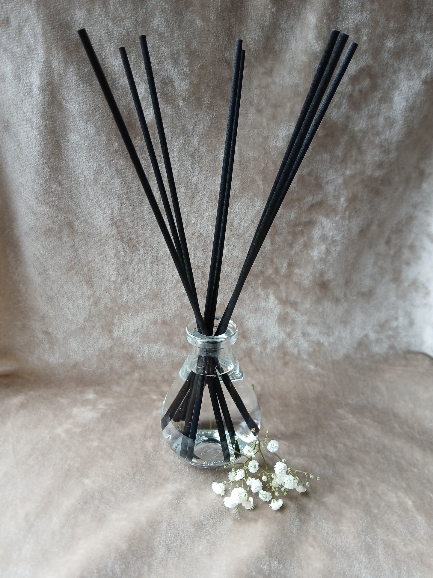 Apothecary Teardrop Reed Diffuser