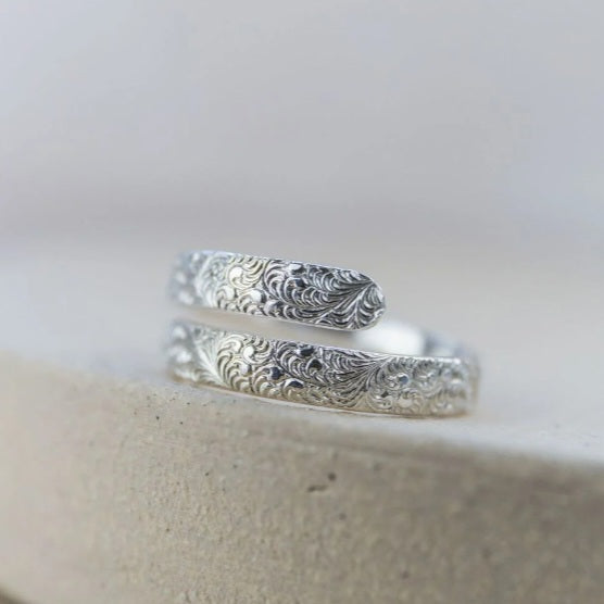 Free Delivery! Sterling Silver Lace Thumb Ring