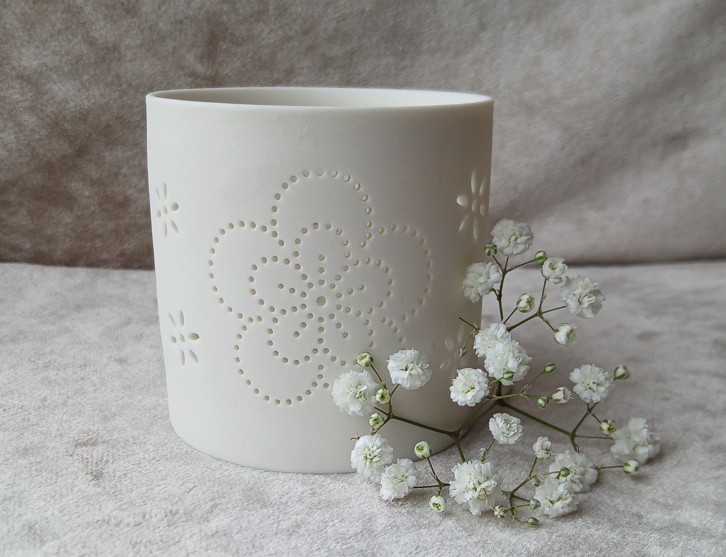 Flower Cut Out Tealight Holder