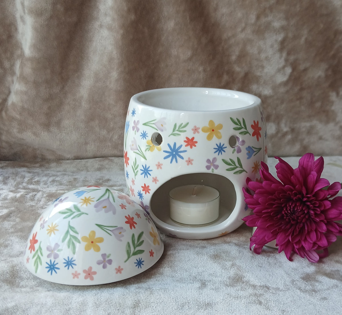Floral Egg Wax Melt Burner