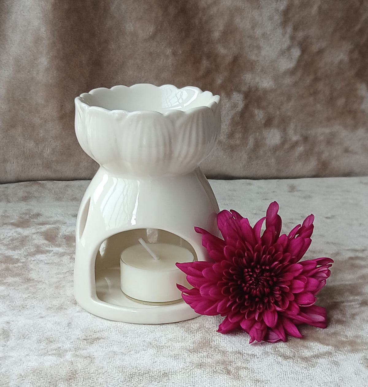 Lotus Flower Wax Melt Burner