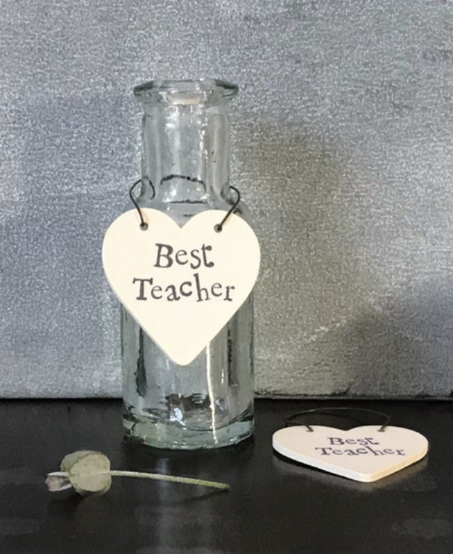 Free Delivery! Little Heart Tag - Best Teacher