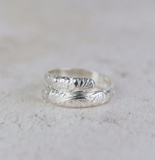 Sterling Silver Floral Thumb Ring